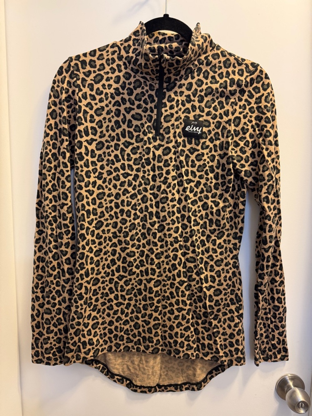 Eivy Merino journey top Leopard Print